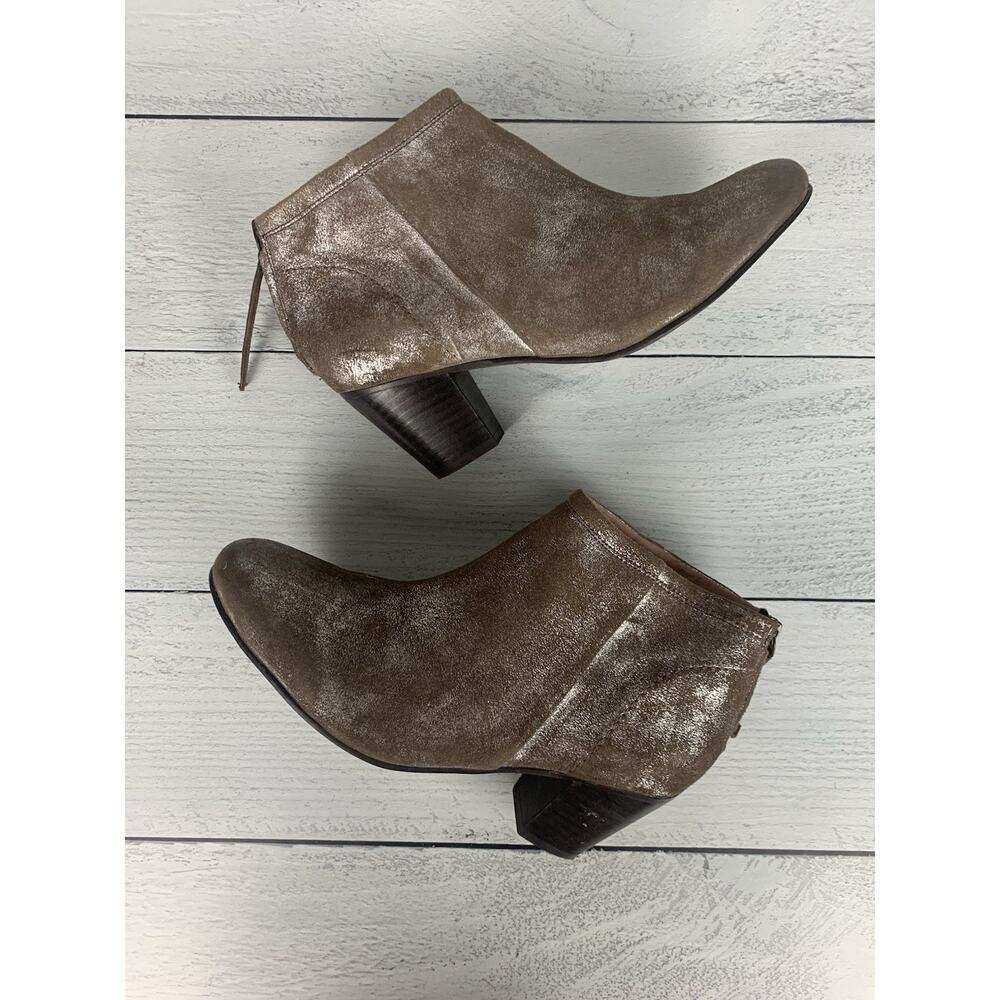 Seychelles Anthropologie Women's 8 Metallic Silver Leather Ankle Booties Boots